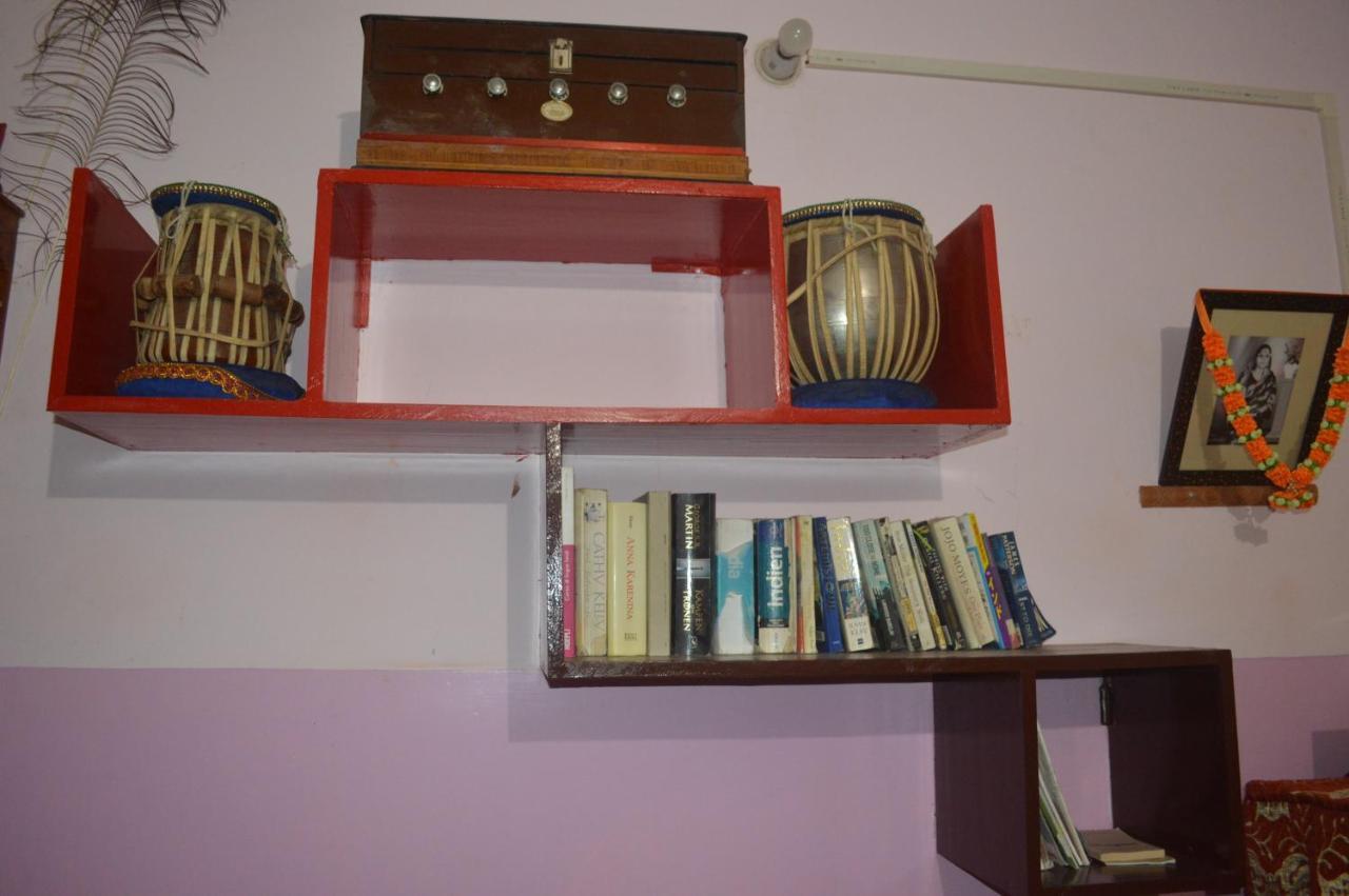 Azure Family Paying Guest House Varanasi Exterior foto
