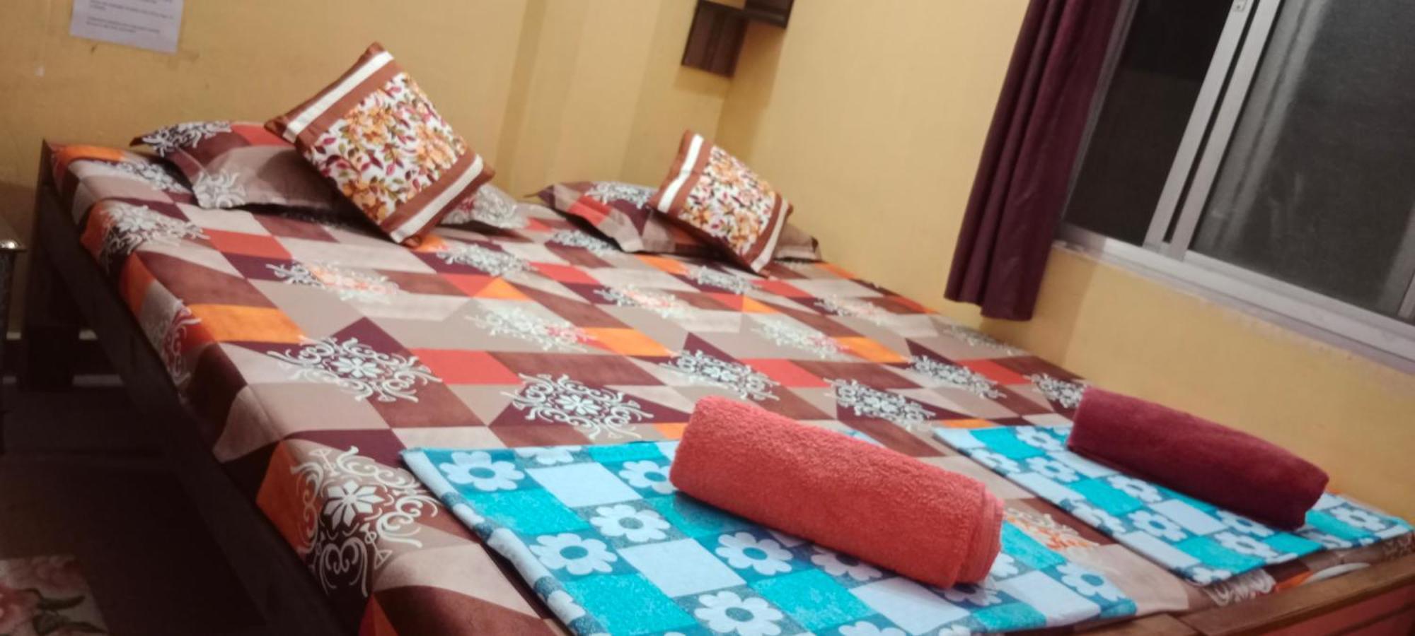 Azure Family Paying Guest House Varanasi Exterior foto